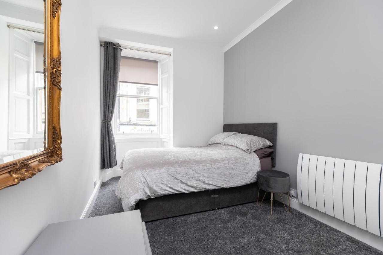 City Centre 2 Bedroom Flat With On Site Parking Perth Exteriér fotografie